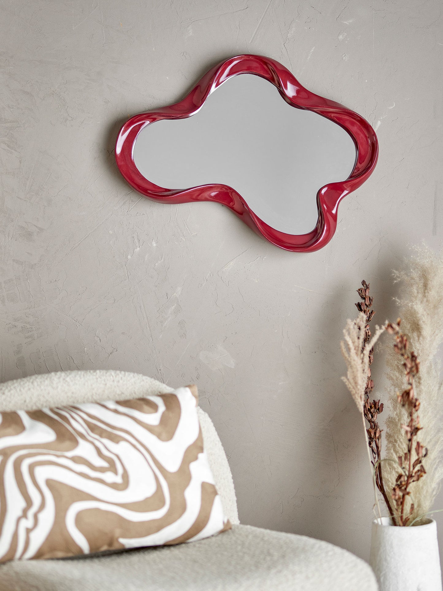 Bloomingville Violeta Wand-Spiegel, Rot, Polyresin