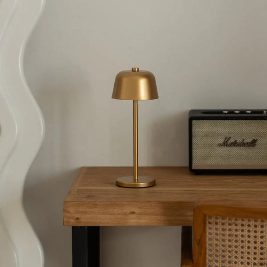 Anton Gold wiederaufladbare Tischlampe