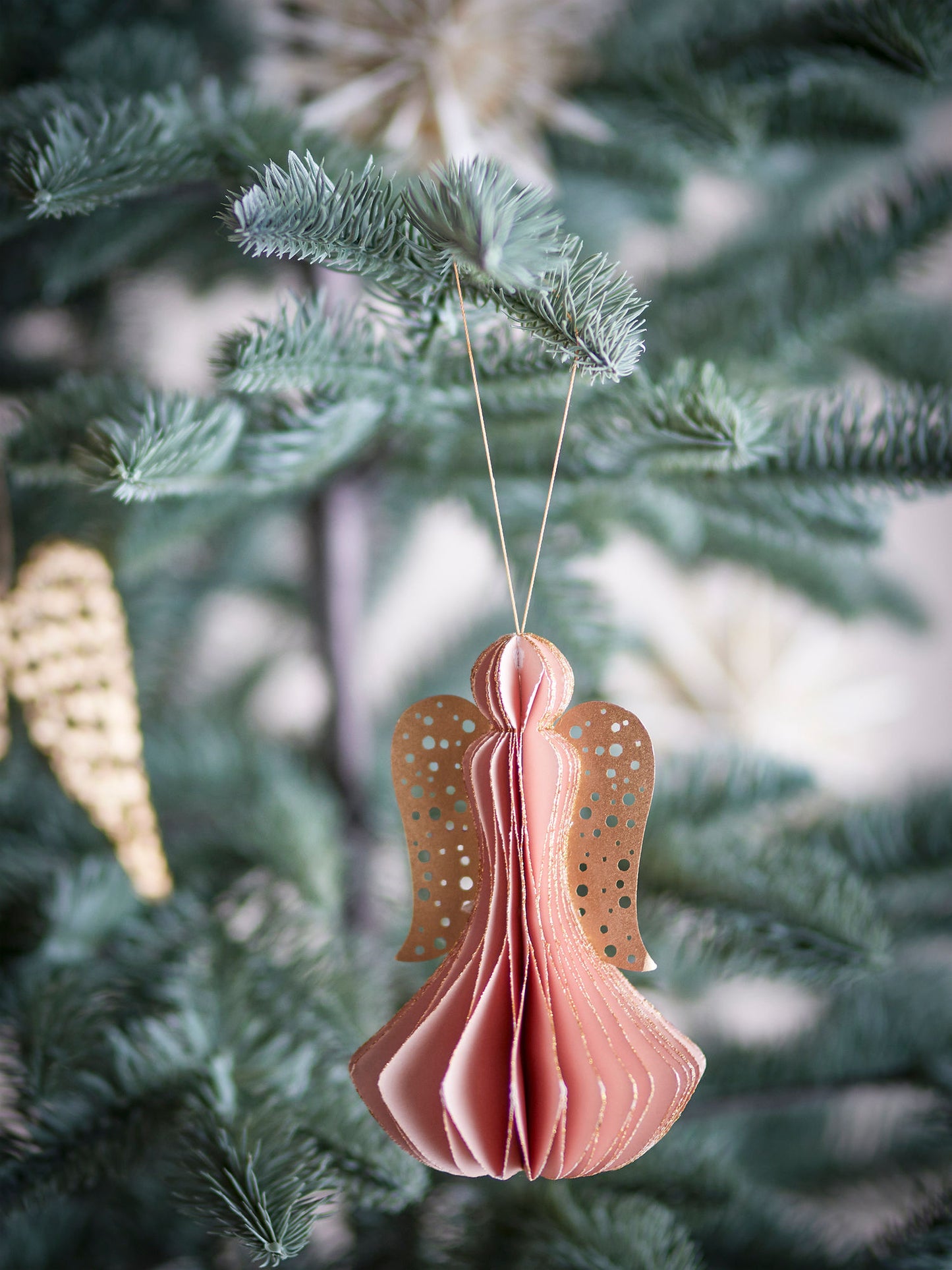 Bloomingville Ingi Ornament, Rose, FSC® Mix, Papier