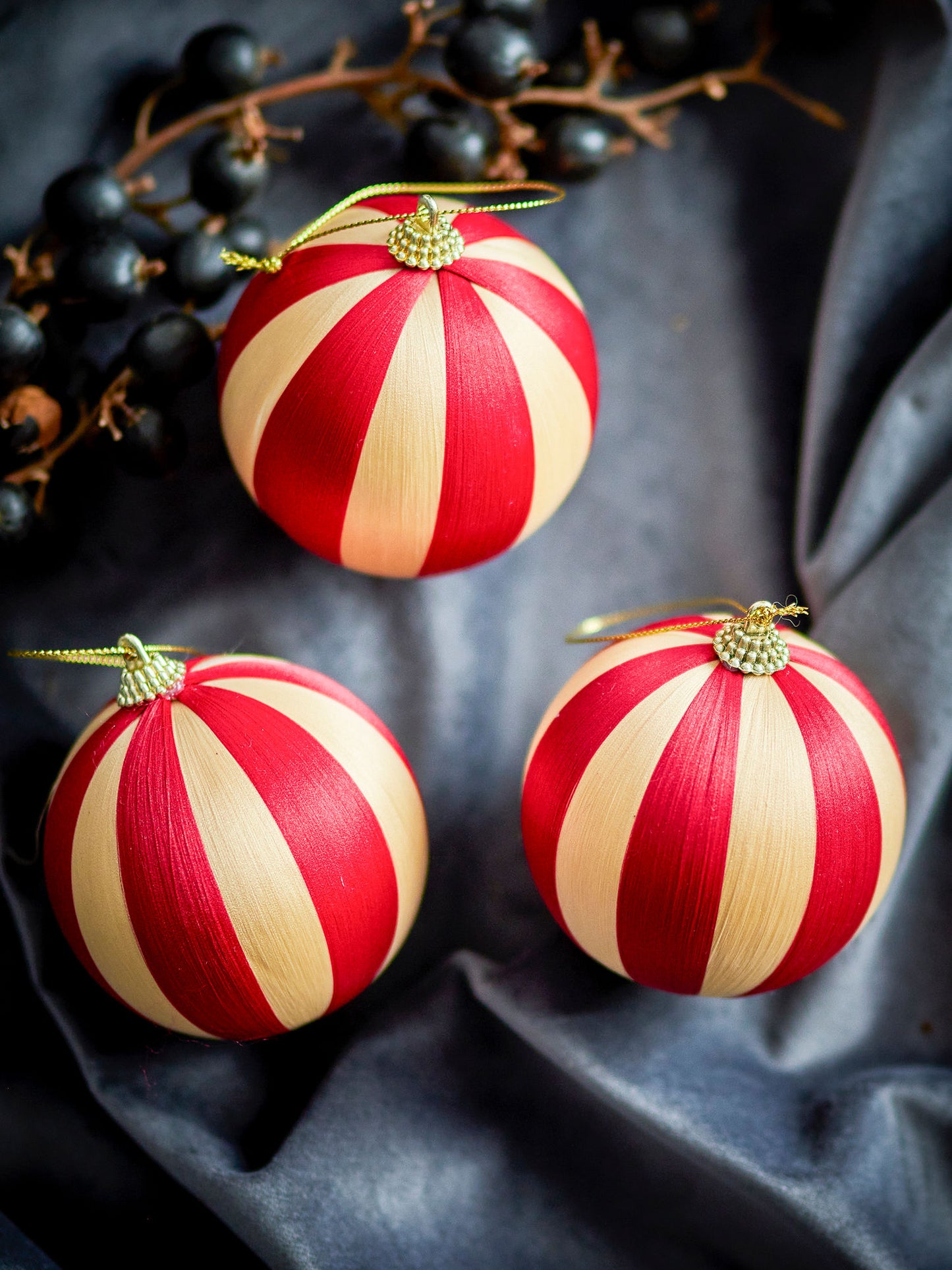 Bloomingville Wynn Ornament, Rot, Polyester