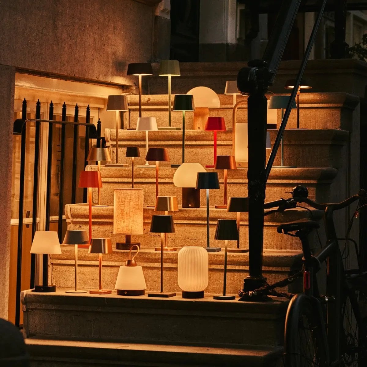 Fynn Hellbraune Holzlampe | dimmbar