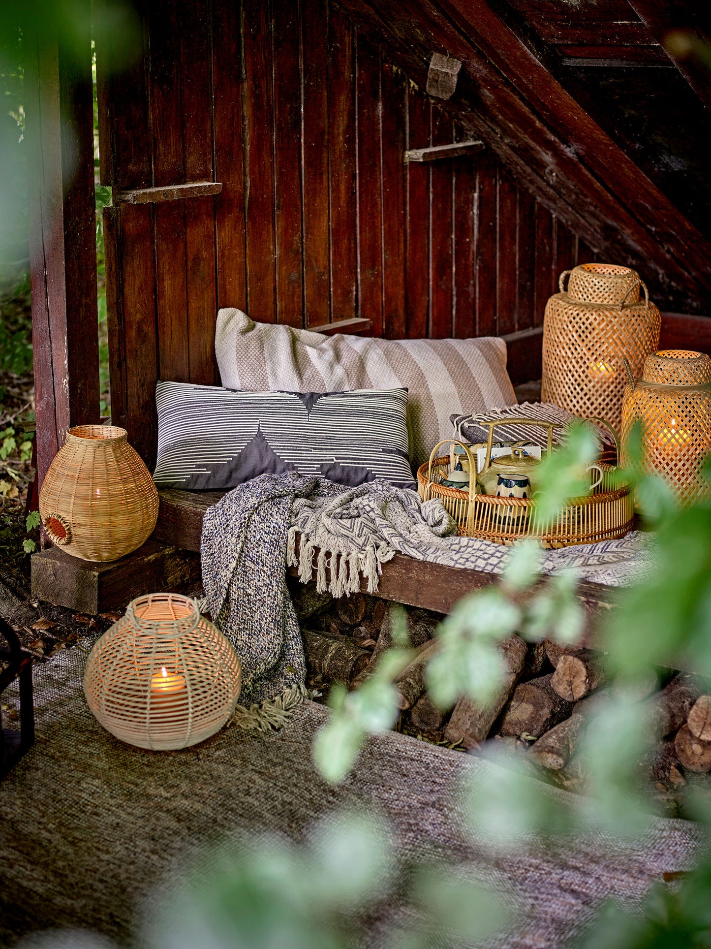 Bloomingville Malua Laterne mit Glas, Weiß, Rattan