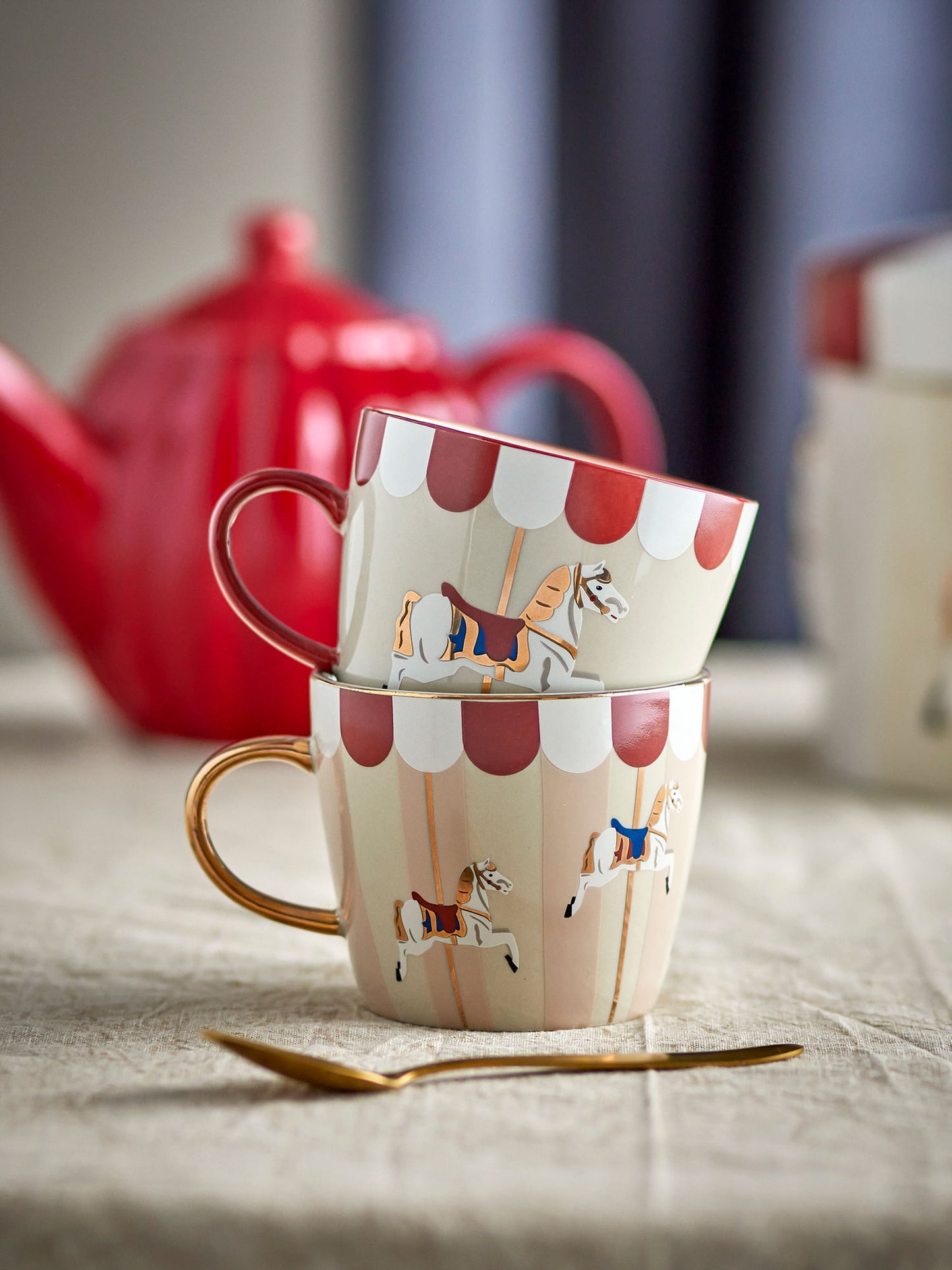 Bloomingville Merry-go-round Becher, Bunt, Steingut