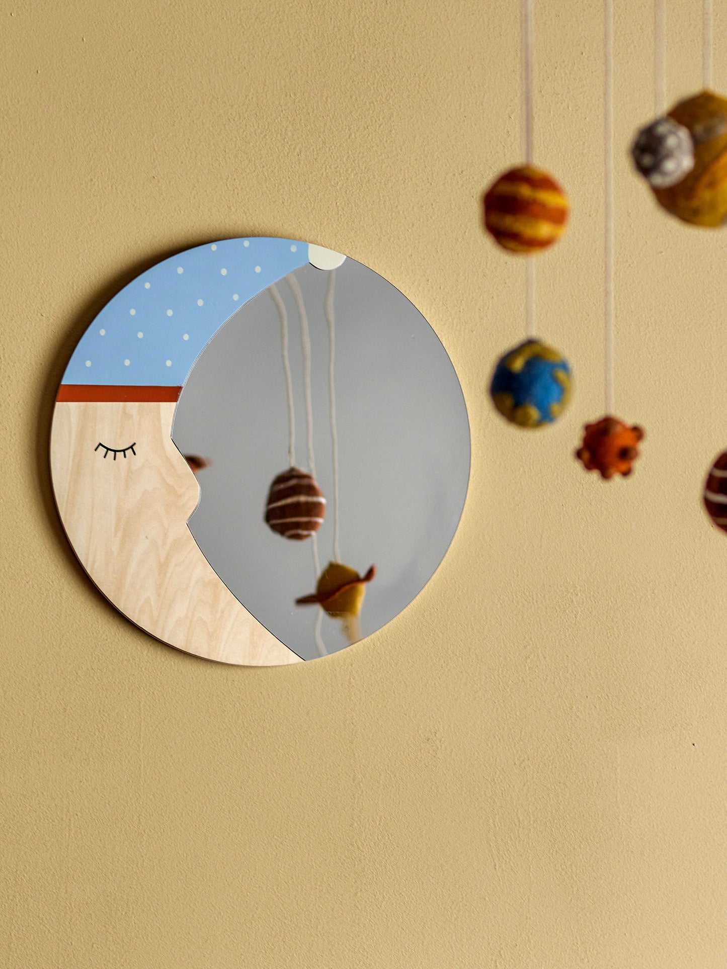 Bloomingville MINI Moony Wand-Spiegel, Bunt, FSC®100% Plywood