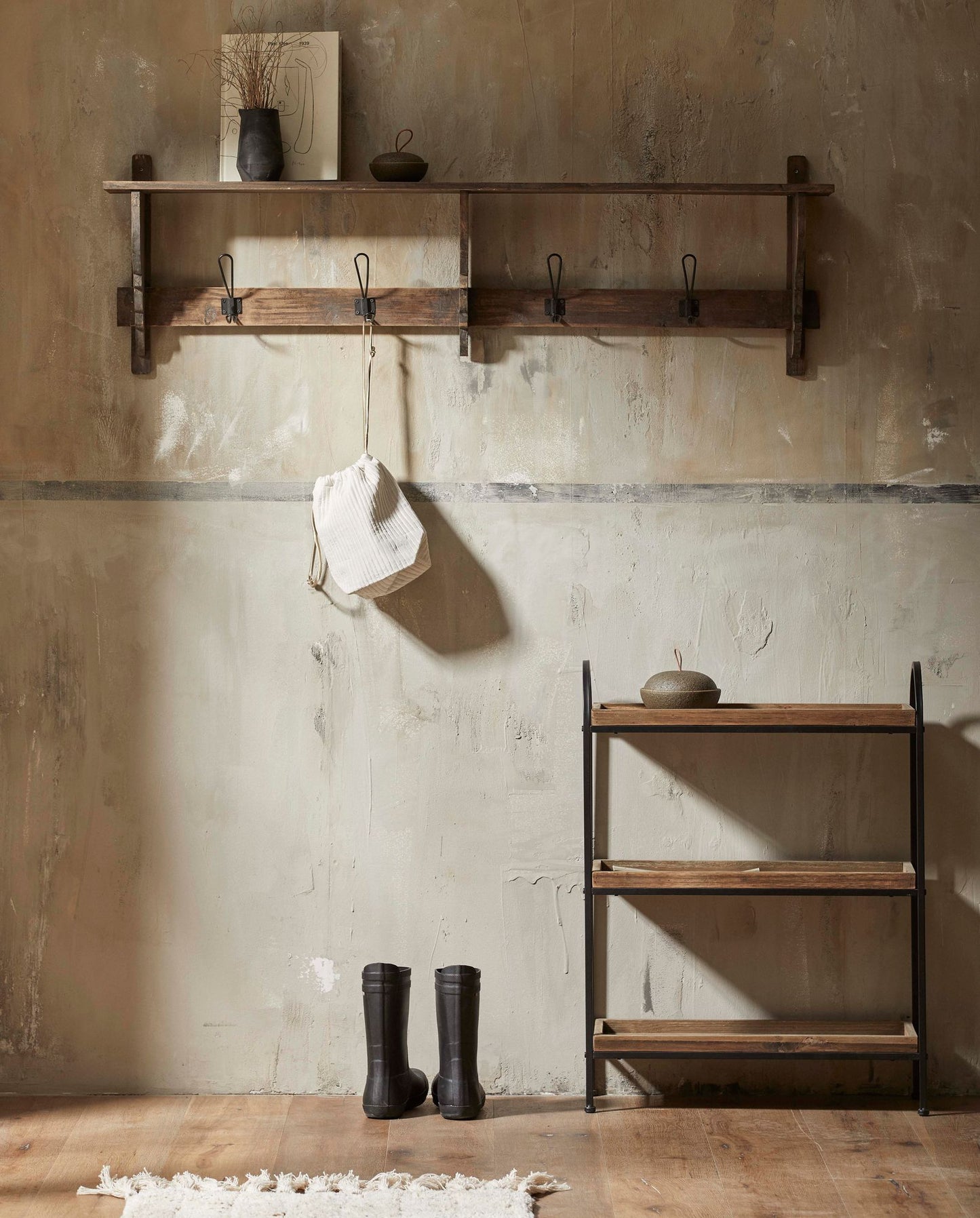 Nordal CARONU Garderobe, Altholz