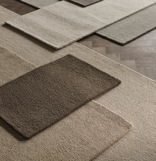 BOLIA Natura hangemachter brauner Teppich, Designed by BOLIA Design Team