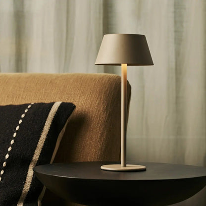 Milou Koala Brown Tischleuchte ohne Kabel | Modern, Design und 3 Lichtmodi