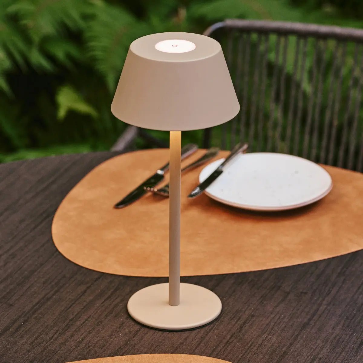 Milou Koala Brown Tischleuchte ohne Kabel | Modern, Design und 3 Lichtmodi