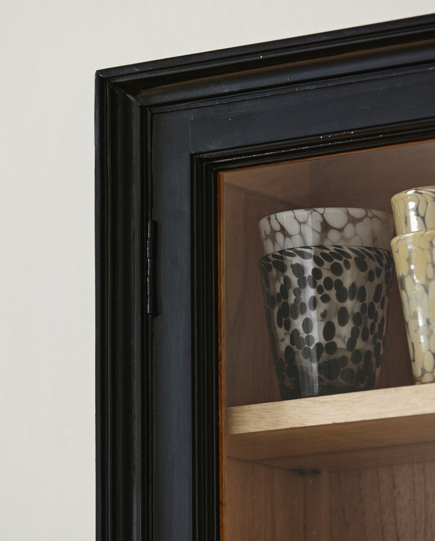 Nordal VIVA Wandvitrine, 2 doors - black