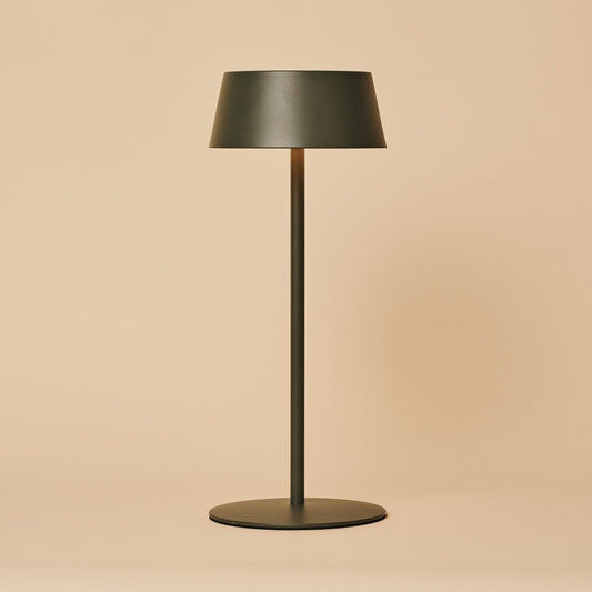 Hugo Olivgrüne wiederaufladbare Tischlampe