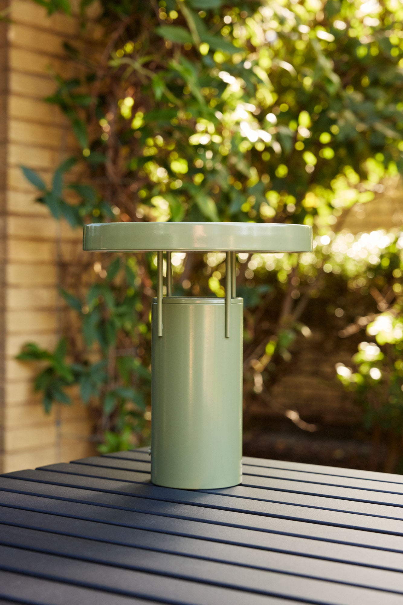 Hübsch BringMe Tragbare Lampe Grün