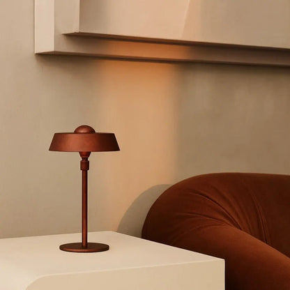 Luca Bronze USB wiederaufladbare Lampe | Minimalistisch, verspielt und dimmbar