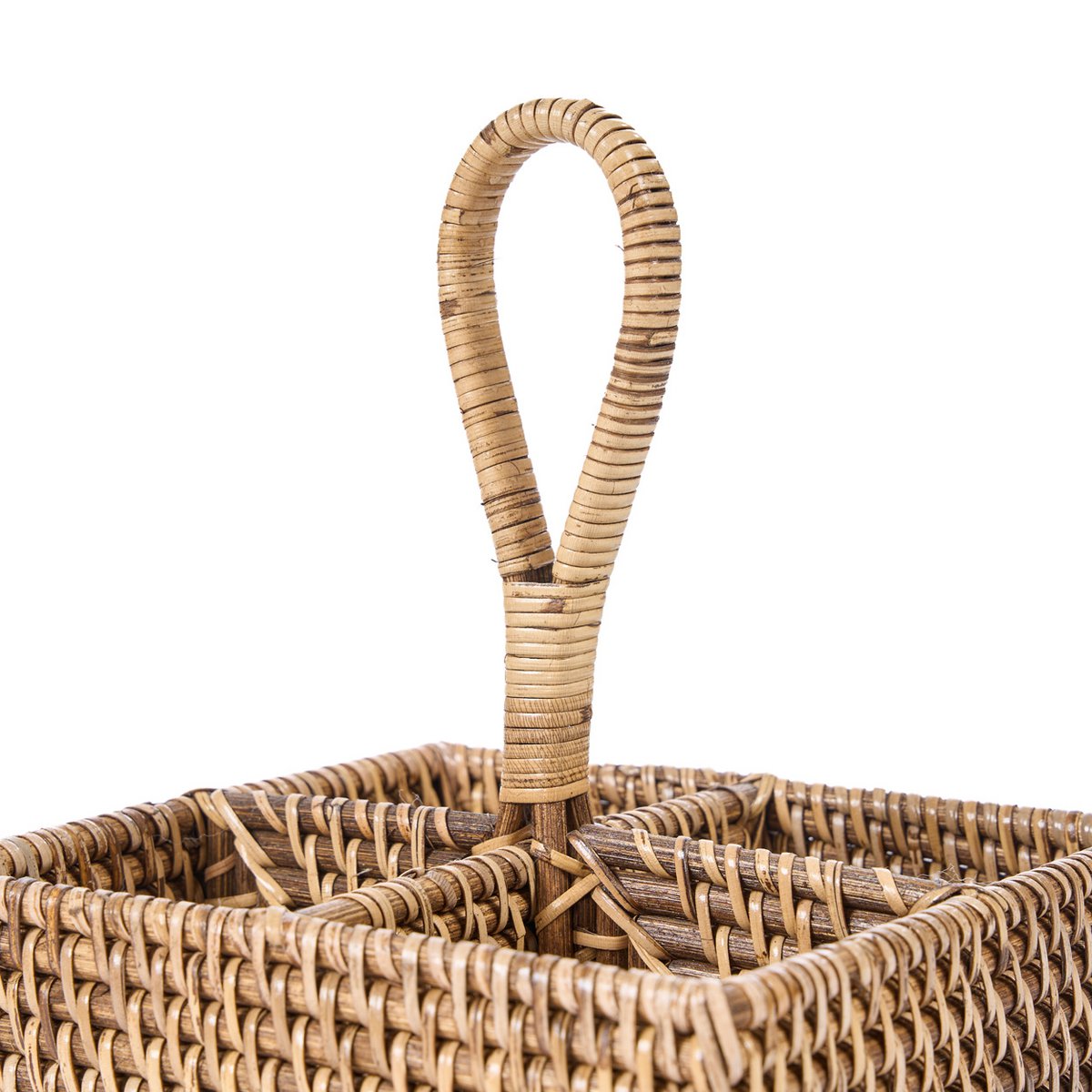 Der Rattan-Besteckbehälter Nr. 4 – Naturbraun