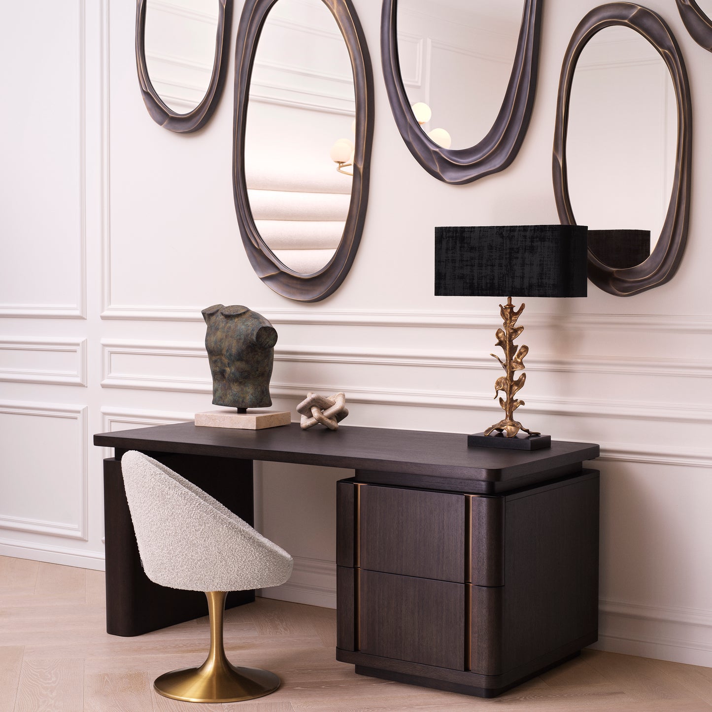 Esstischstuhl O'Neill bouclé grey brushed brass finish