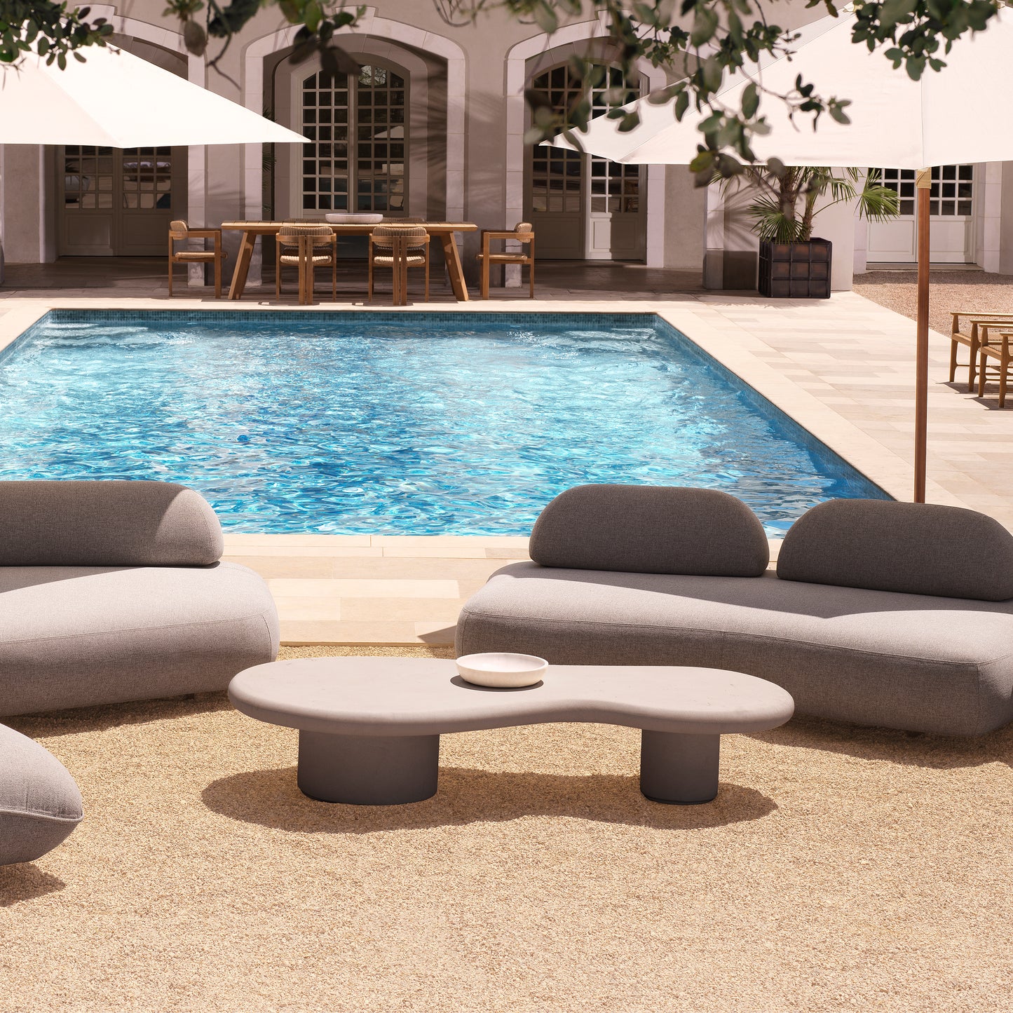 Eichholtz Outdoor Couchtisch Erato