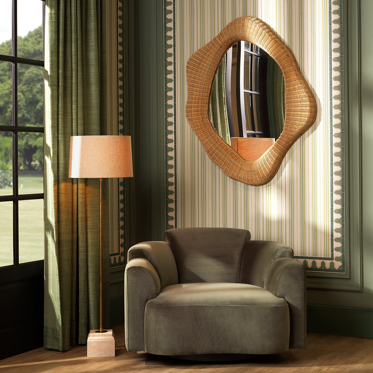 Swivel Loungesessel Marbella in Green Velvet