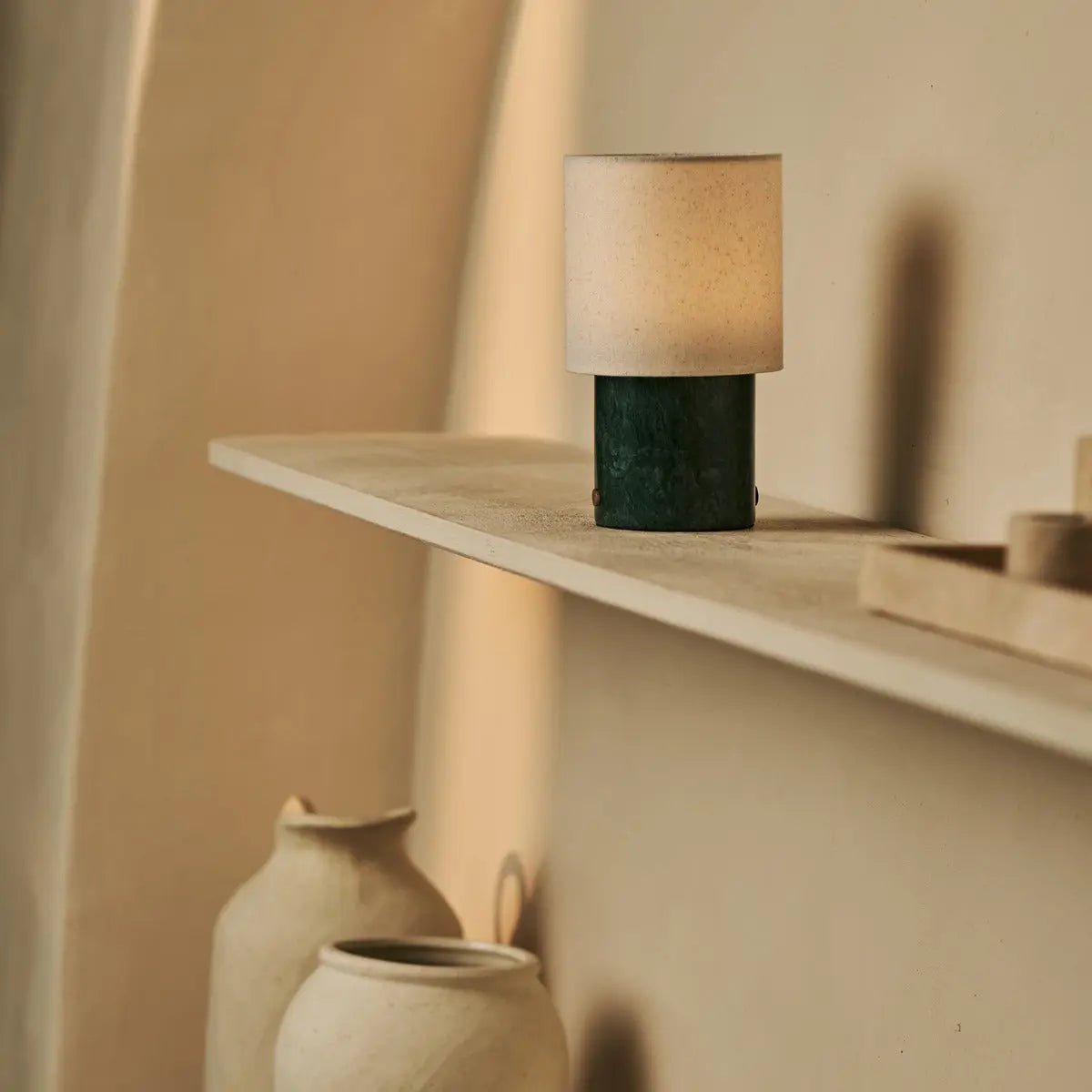 Dou Marmor | wiederaufladbare Tischlampe
