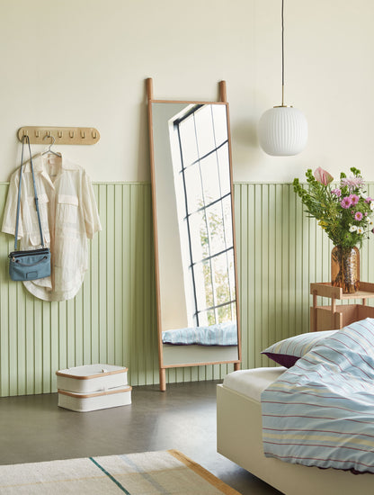 Hübsch Form Garderobe Messingfarben