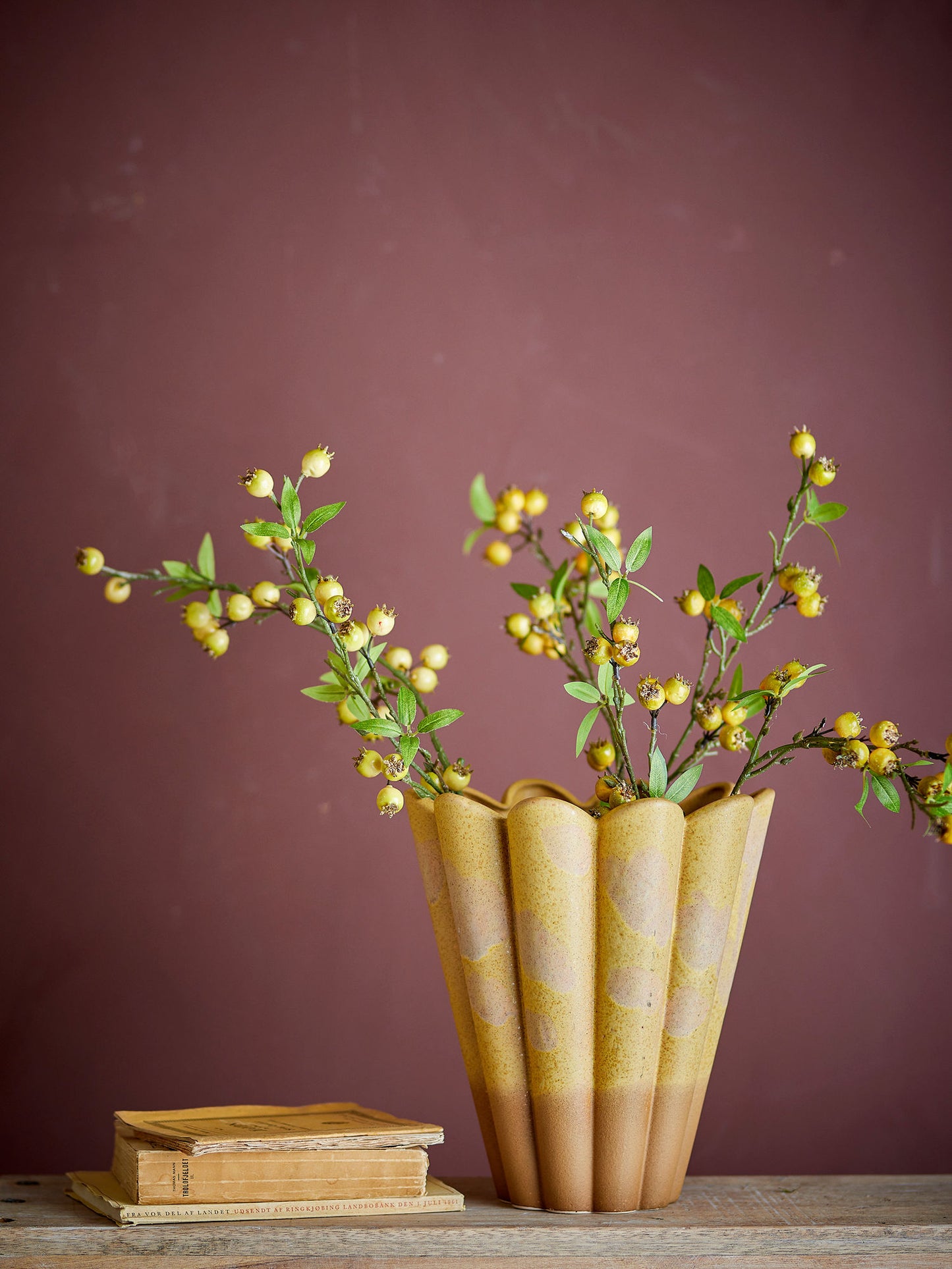 Creative Collection Penn Vase, Gelb, Steingut