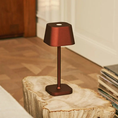 Ava Bronze wiederaufladbare Tischlampe | Stilvoll, kabellos und dimmbar