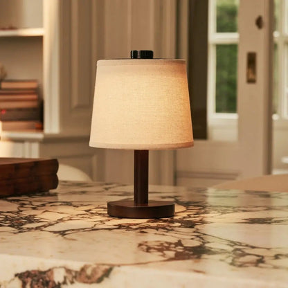 Rover dunkelbraune wiederaufladbare Holzlampe | Kabellos, dimmbar