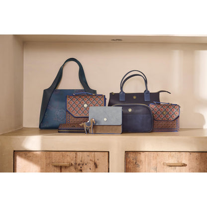 Filou Shoulderbag Large Bodhi Flower Blue 40x15.5x28cm