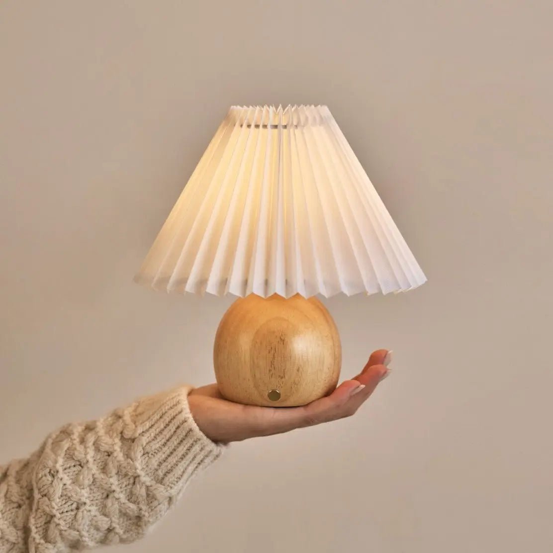 Nathalie retro wiederaufladbare Lampe, handgefertigt