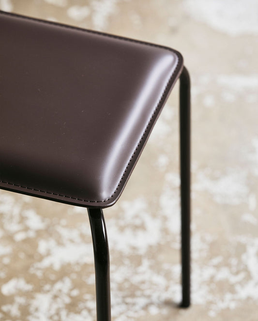 NORDAL ESA Hocker mit Ledersitz in Dunkelbraun