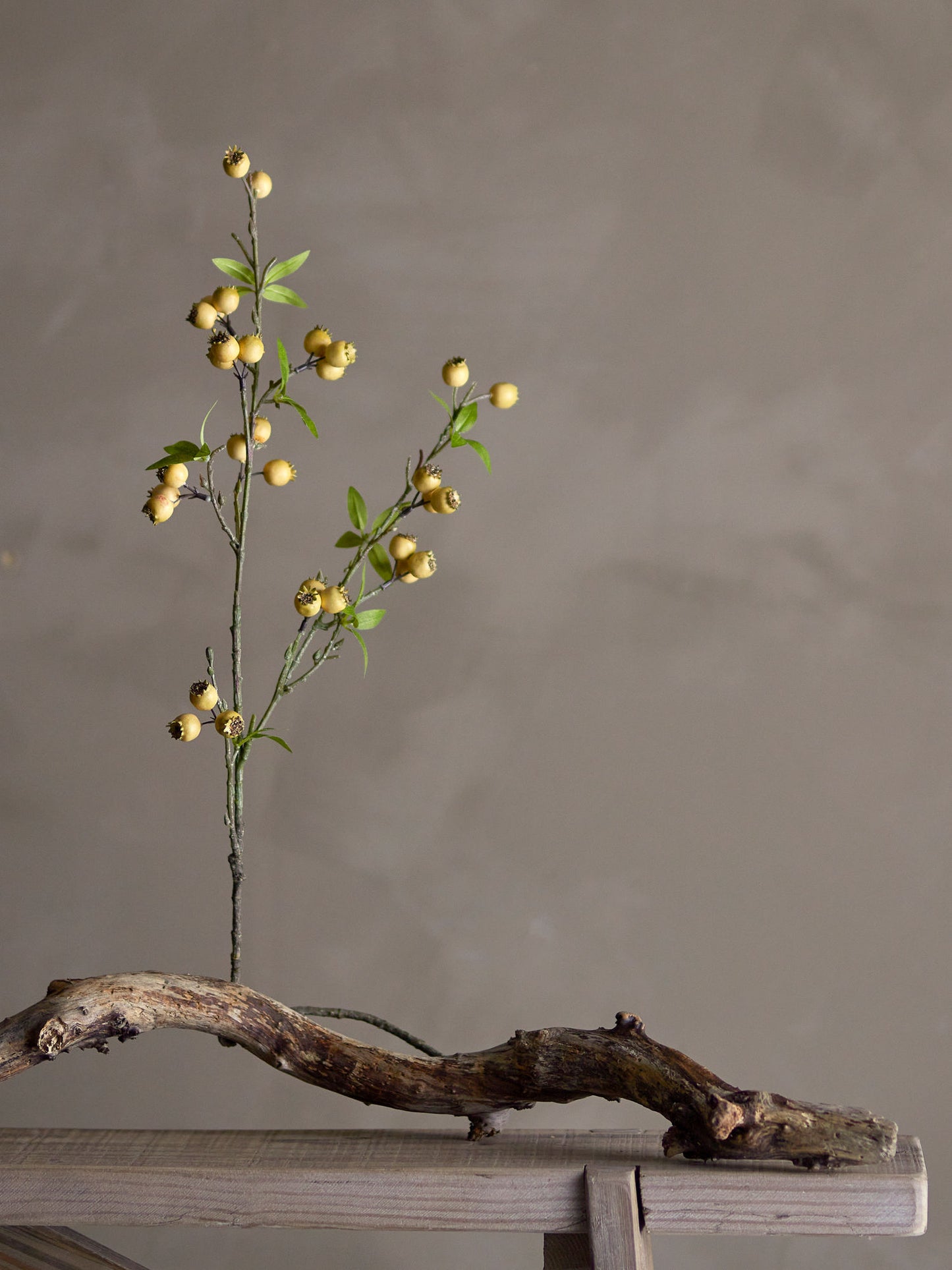 Bloomingville Hawthorn Zweig, Gelb, Künstliche Blumen