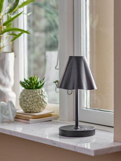 Bloomingville Lianna Tragbare Lamp, Wiederaufladbar, Schwarz, Metall