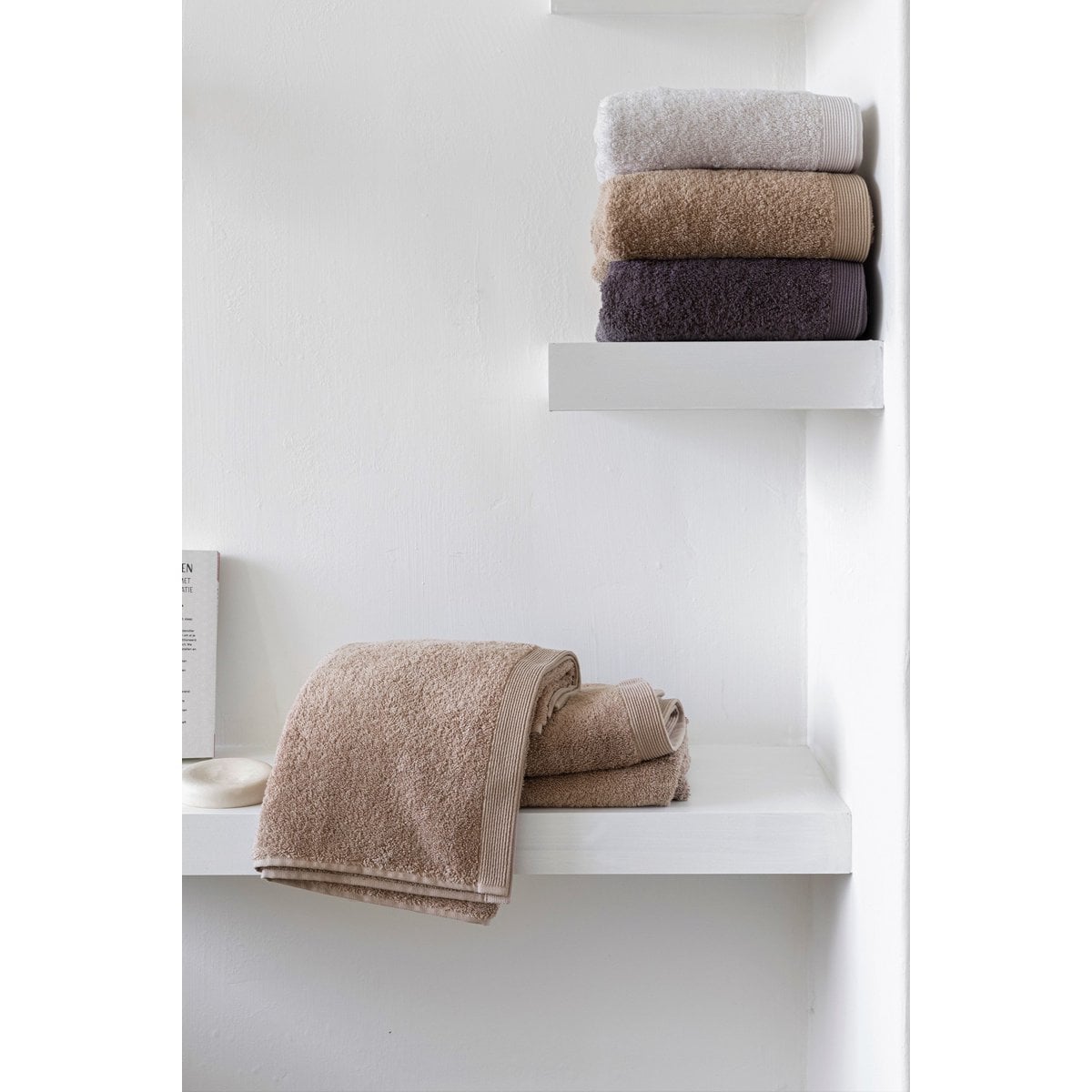 Como Handtuch 50 x 100 cm – Walnuss