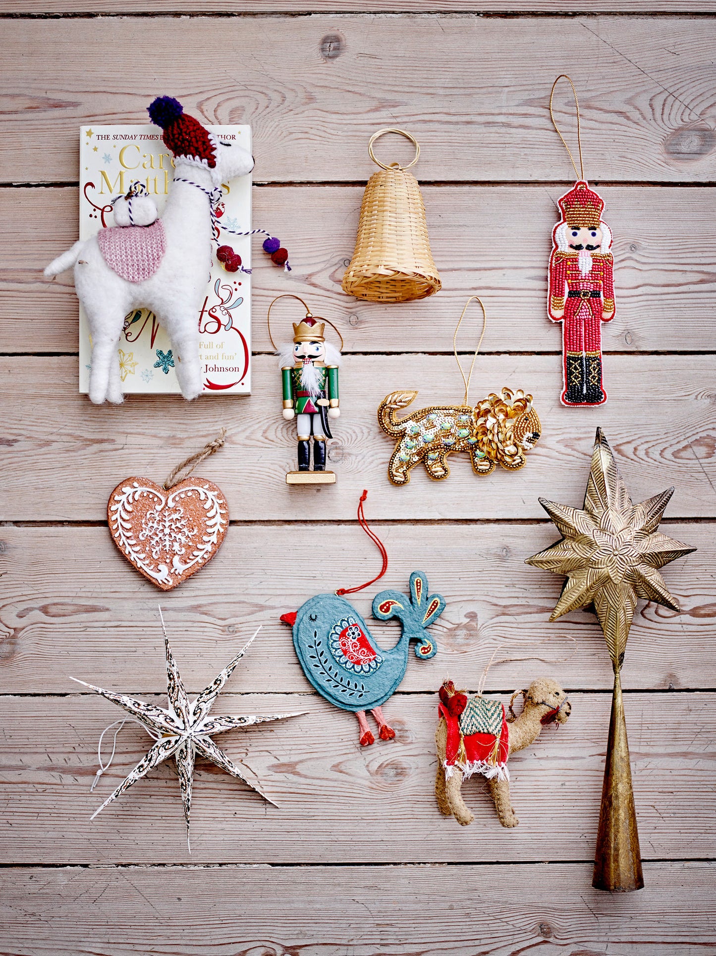 Bloomingville Nikita Ornament, Bunt, Kiefer