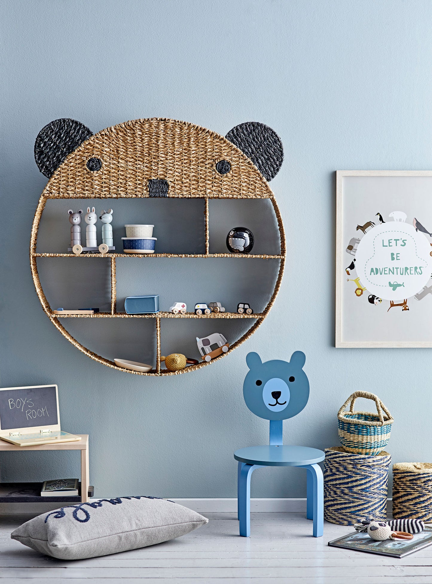 Bloomingville MINI Avin Spielzeugauto, Bunt, FSC®100%, MDF