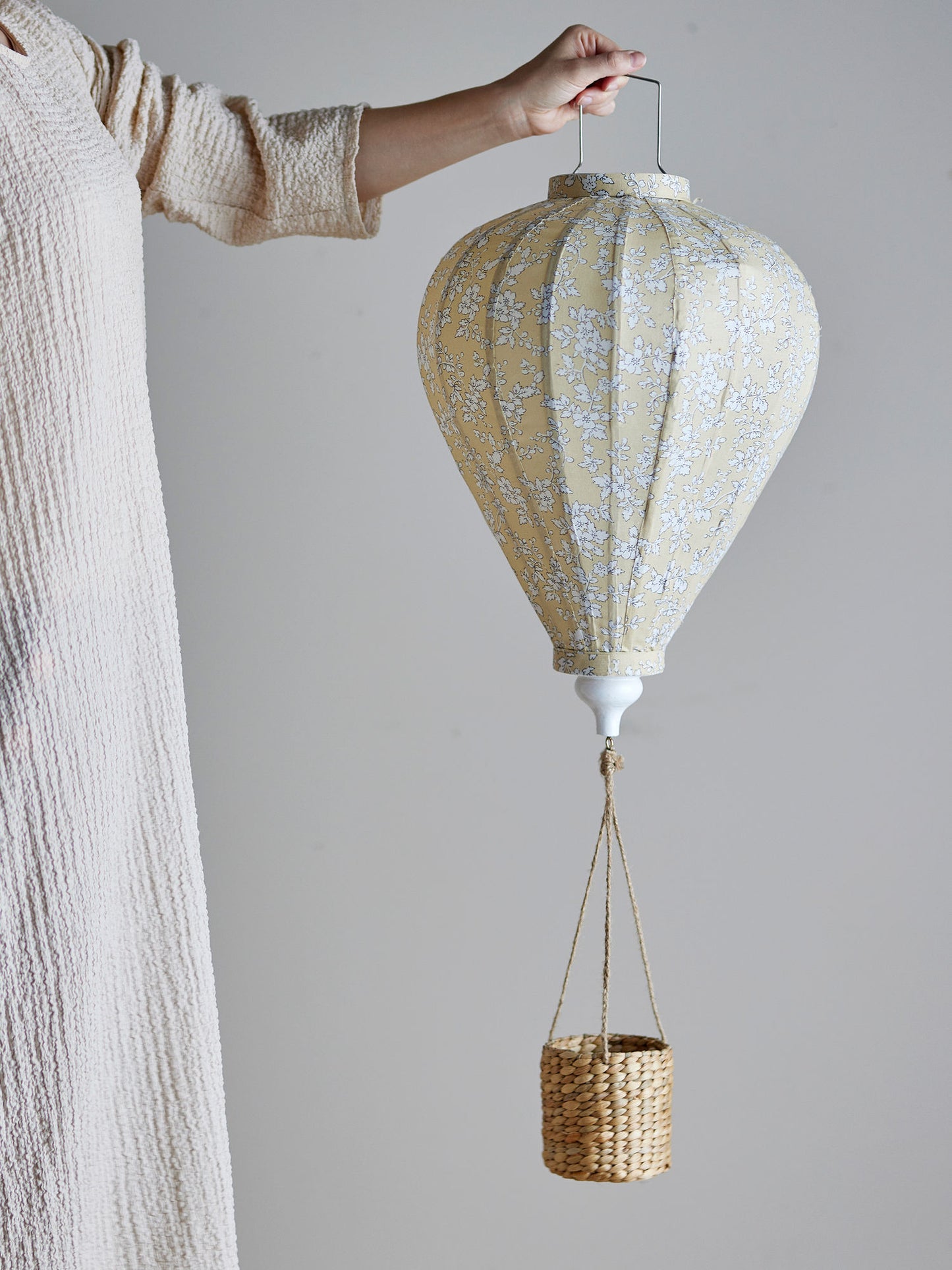 Bloomingville MINI Pomp Mobile, Gelb, Polyester