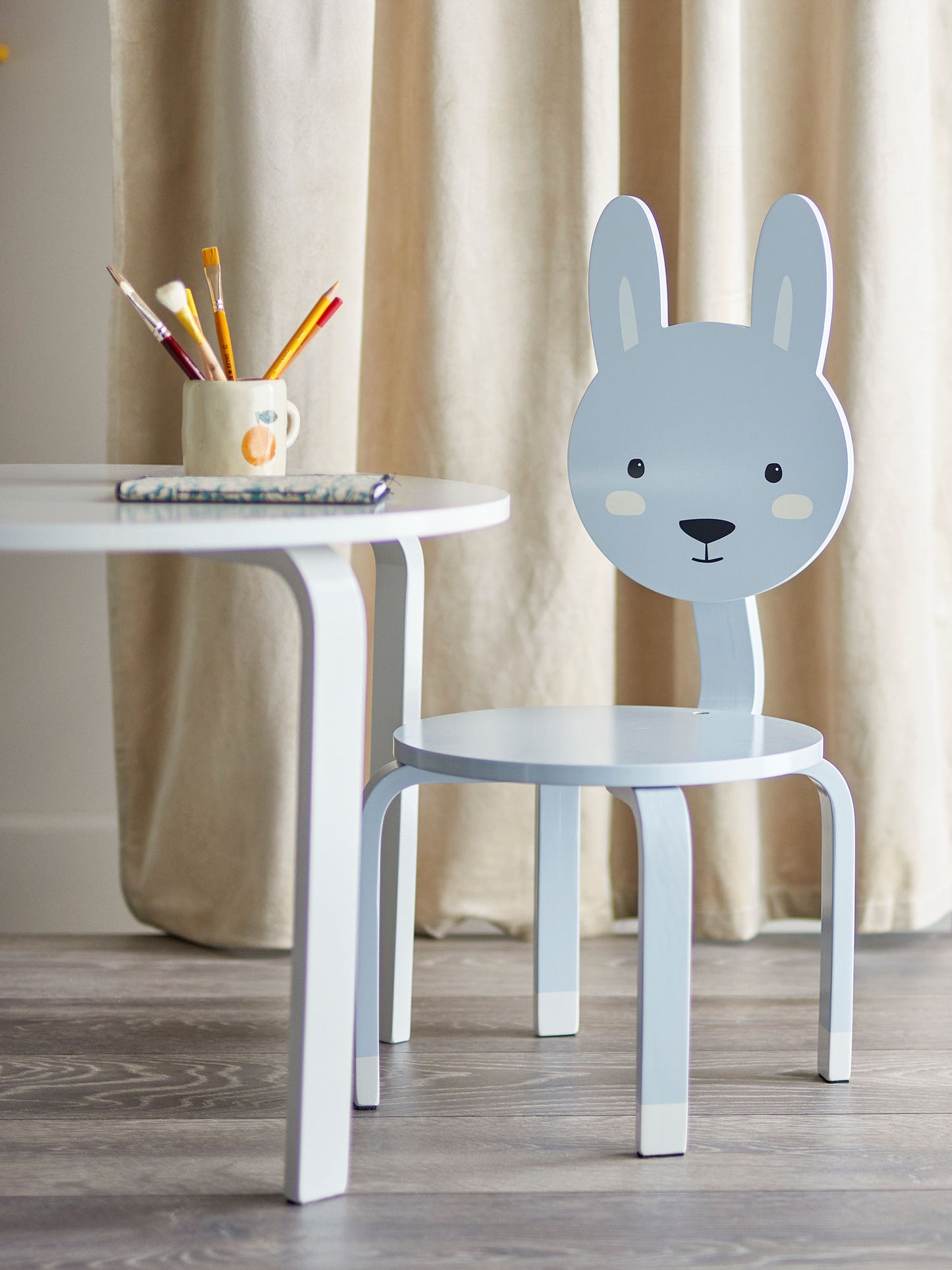 Bloomingville MINI Marle Stuhl, Grau, FSC®100%, MDF