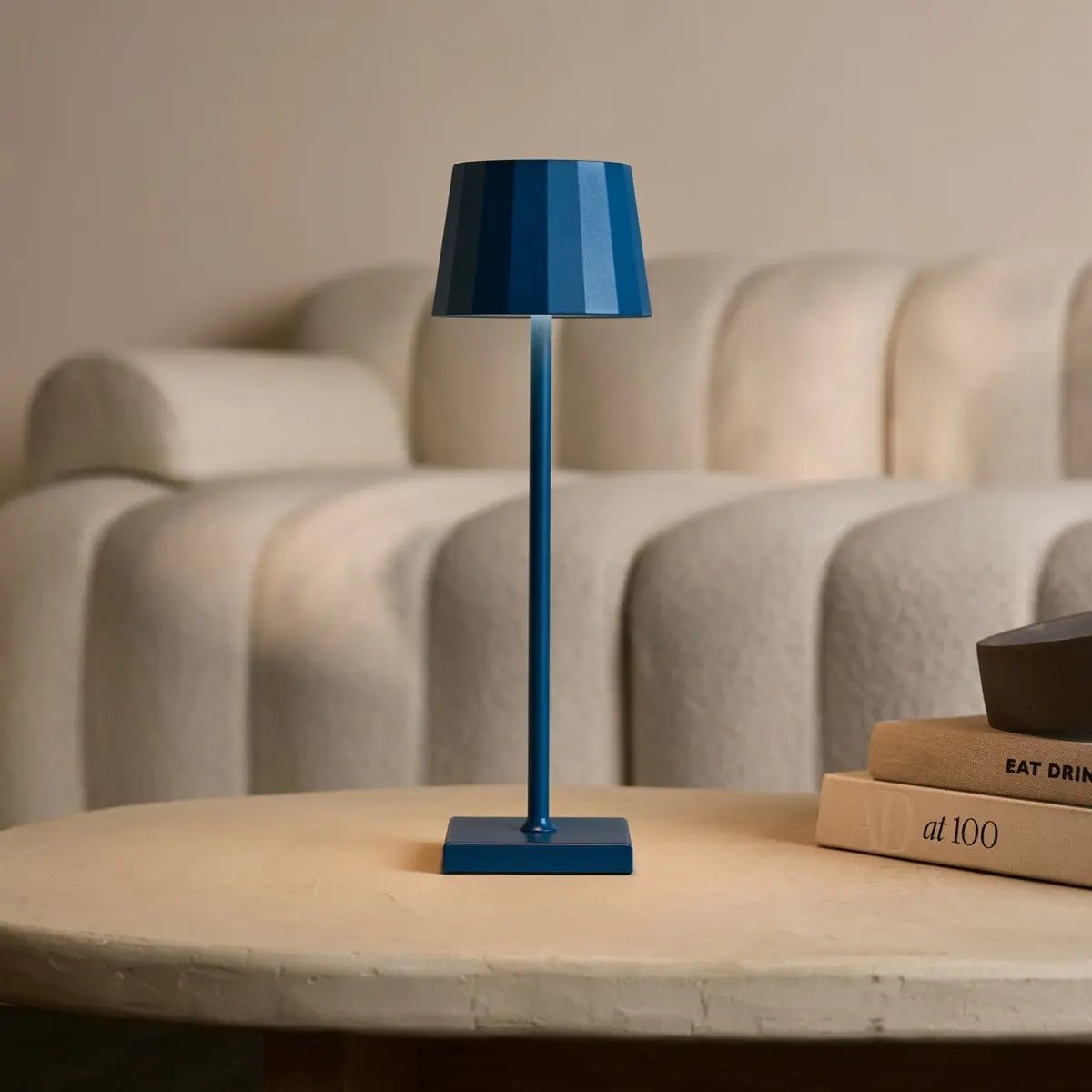 Kombi-Set Profi | 4 x wiederaufladbare Tischlampen mit Ladestation