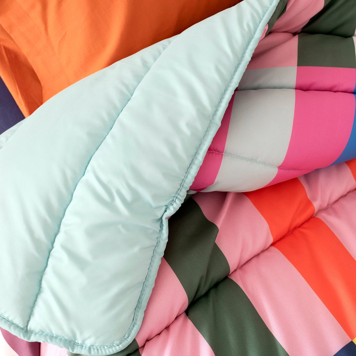 HAPPY FRIDAY Farbknall Steppdecke OEKO-TEX® 180x260cm, 240x260cm, 270x260cm