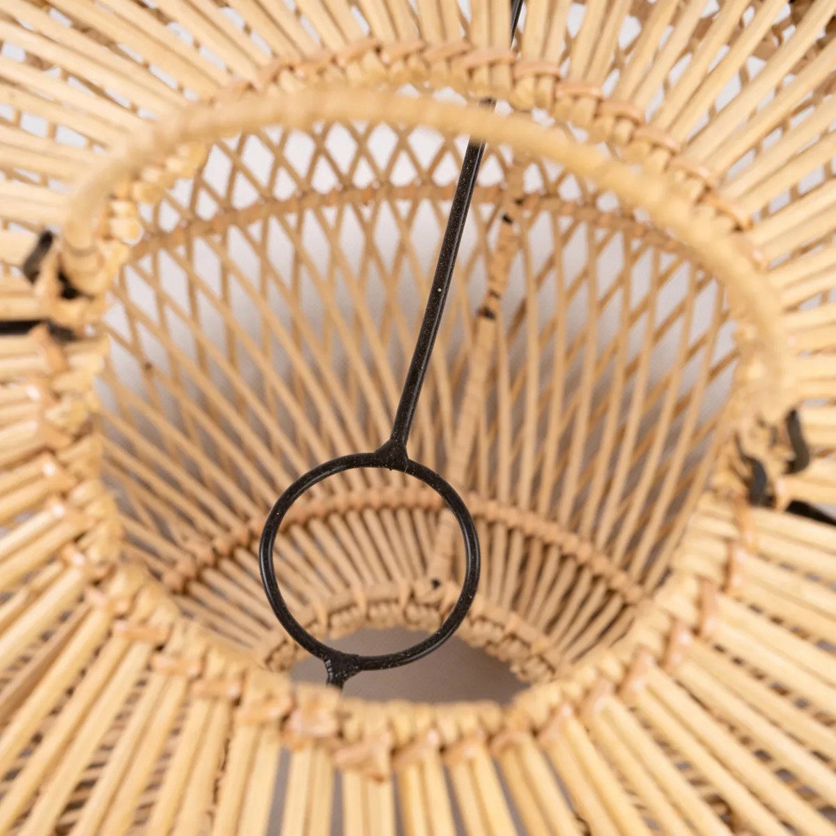 Der Batu Bolong Anhänger – Natur – L