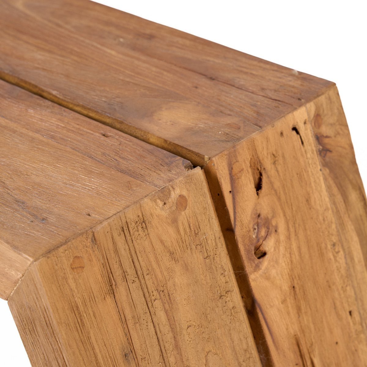 Der Ashley Cocoon Tisch – Natur