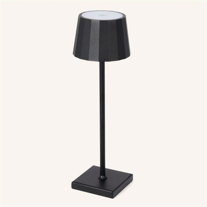 William Black wiederaufladbare Tischlampe | 120-Stunden-Akku und dimmbar