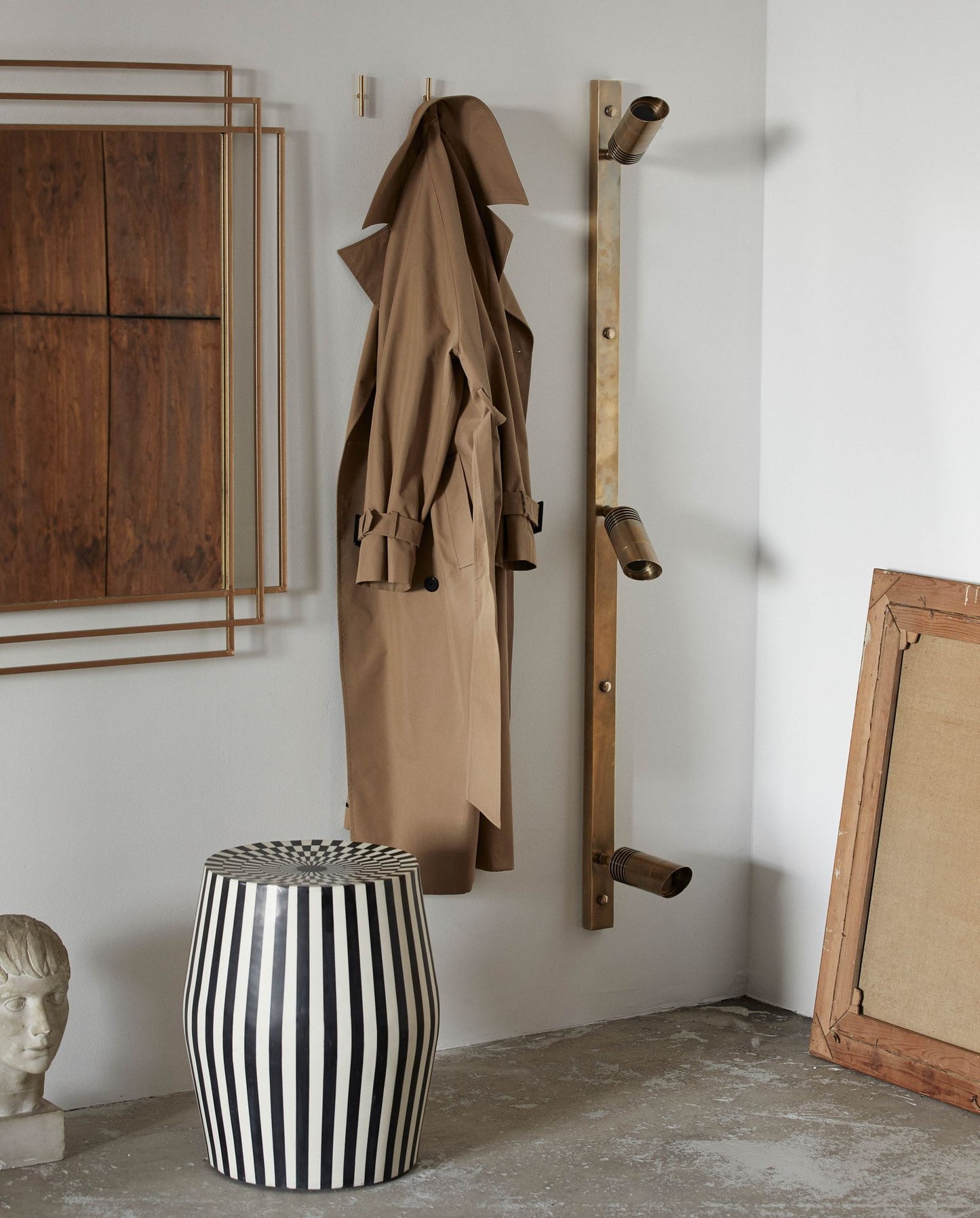 Nordal A/S SQUARE mirror - brass finish