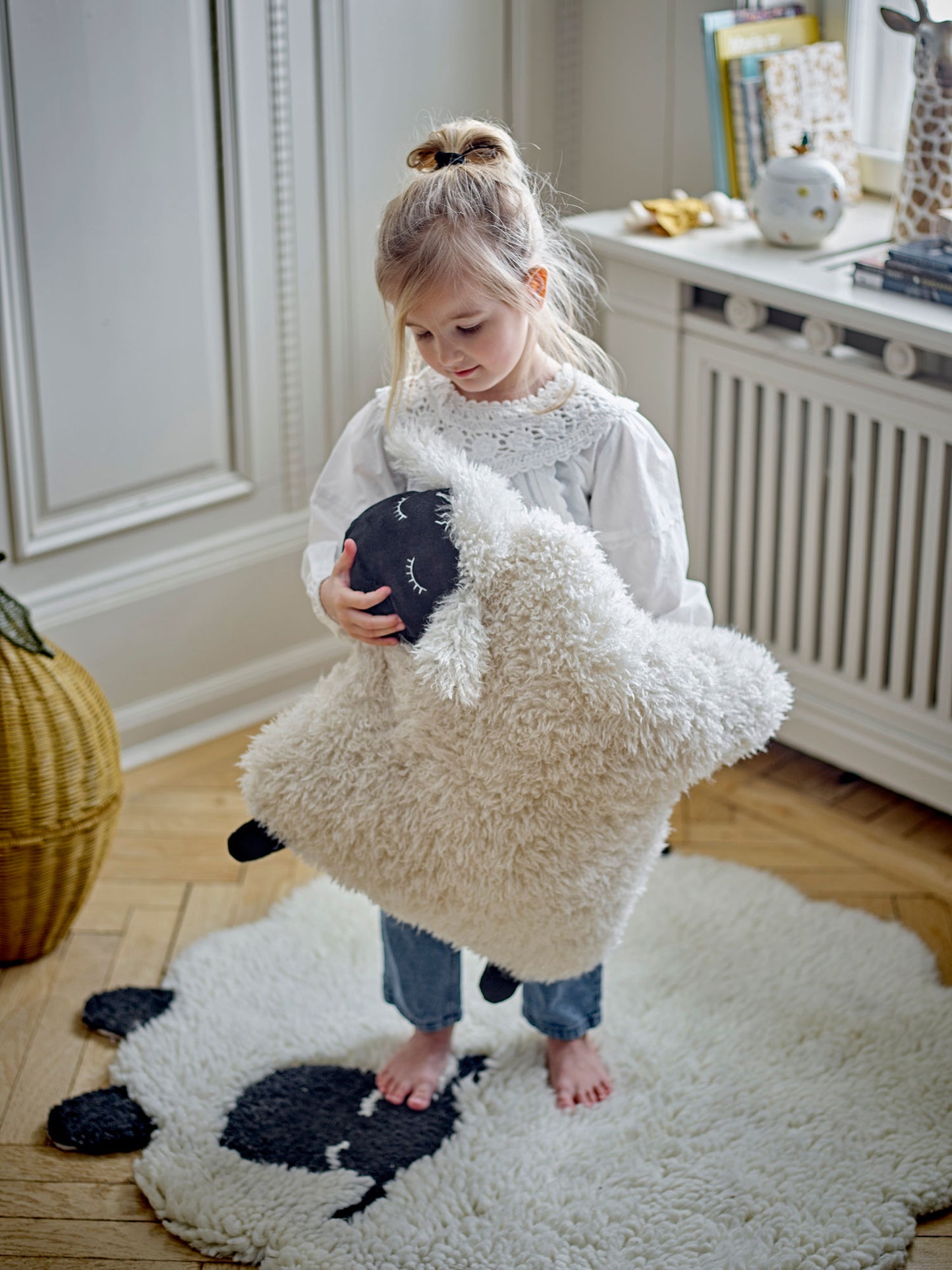 Bloomingville MINI Dolly Teppich, Weiß, Wolle