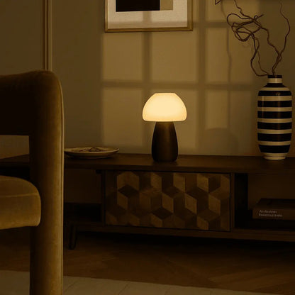 Bär dunkelbraune wiederaufladbare Lampe