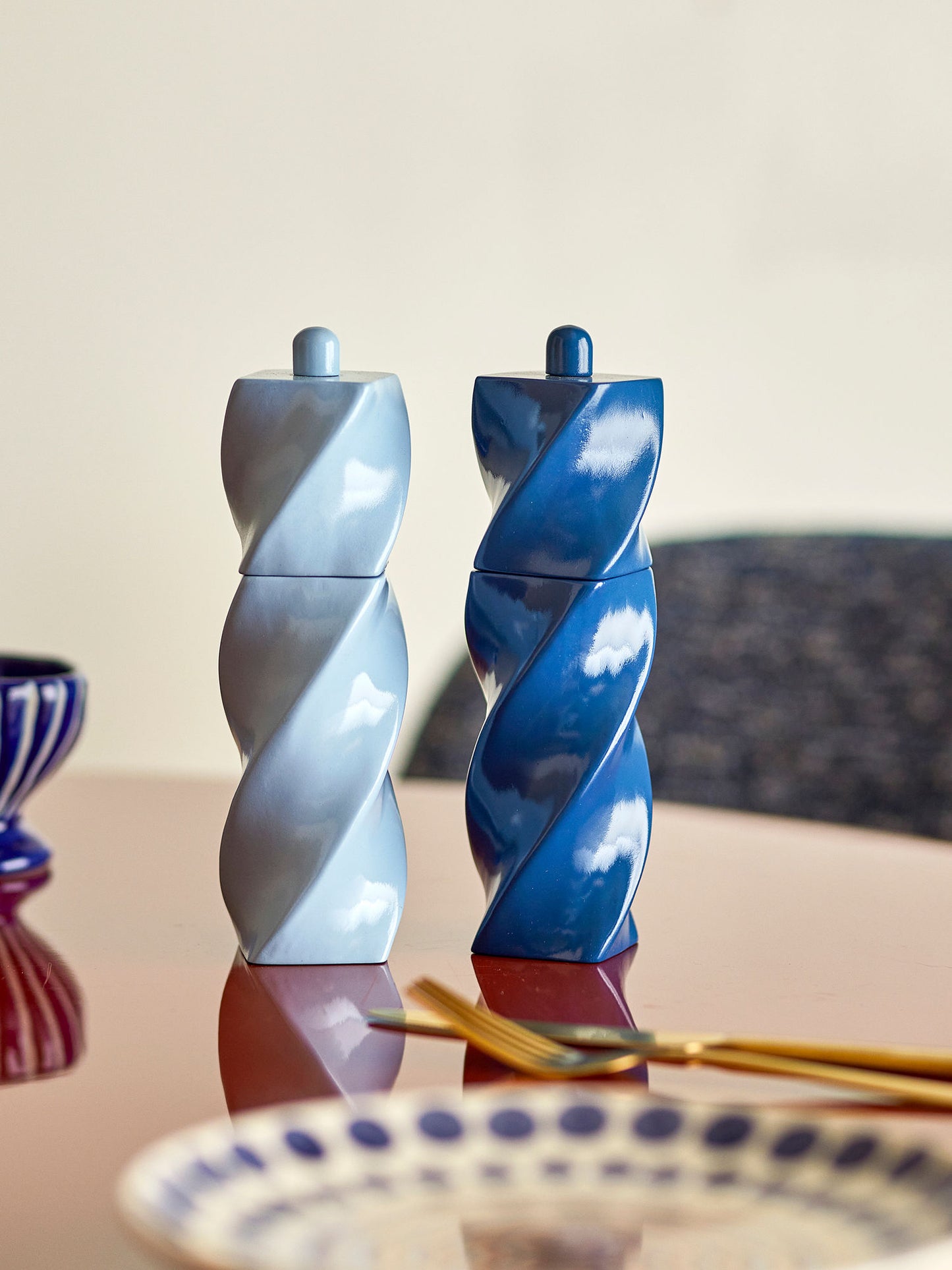 Bloomingville Riley Salz- und Pfeffermühle, Blau, Gummibaumholz
