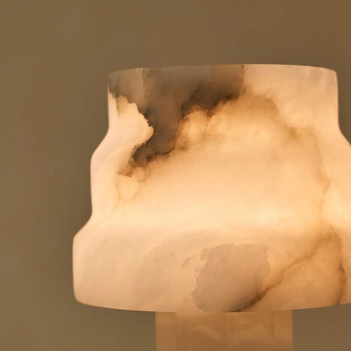 Alessandra Alabasterlampe | Elegante moderne Beleuchtung