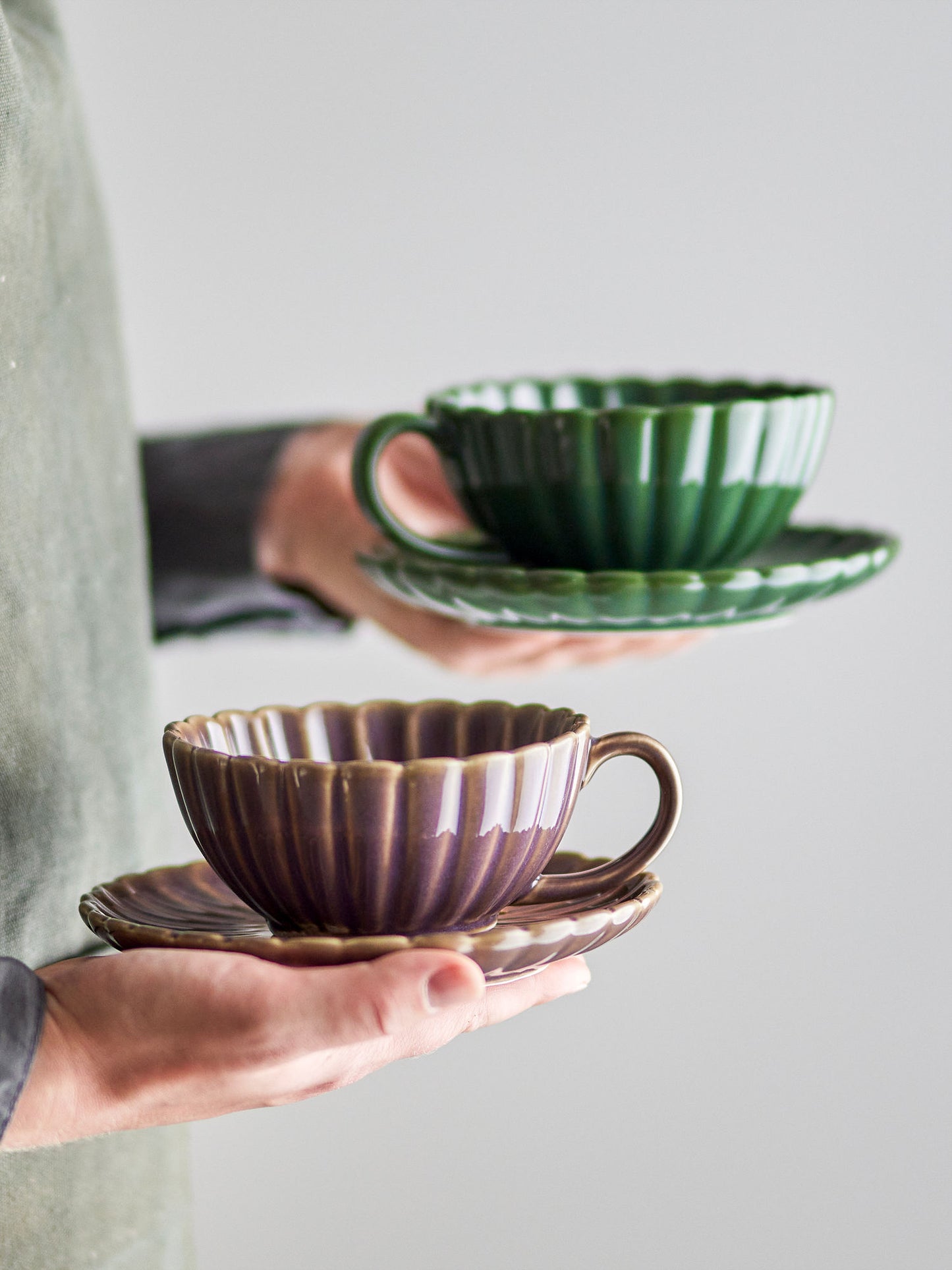 Bloomingville Latina Tasse mit Untertasse, Grün, Steingut