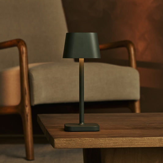 Ava Olivgrüne wiederaufladbare Tischlampe
