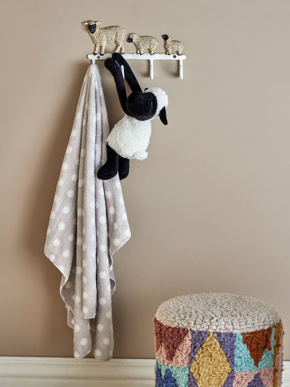 Bloomingville MINI Dolly Plüschtier mit Decke, Weiß, Polyester