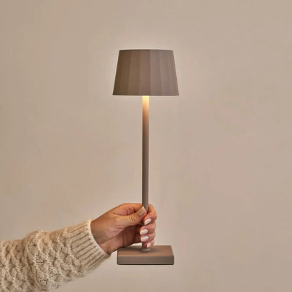 Kombi-Set Profi | 4 x wiederaufladbare Tischlampen mit Ladestation