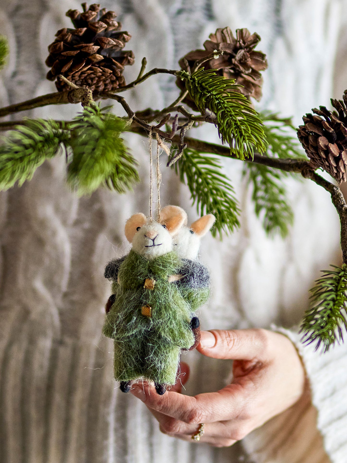 Bloomingville Peo Ornament, Grün, Wolle